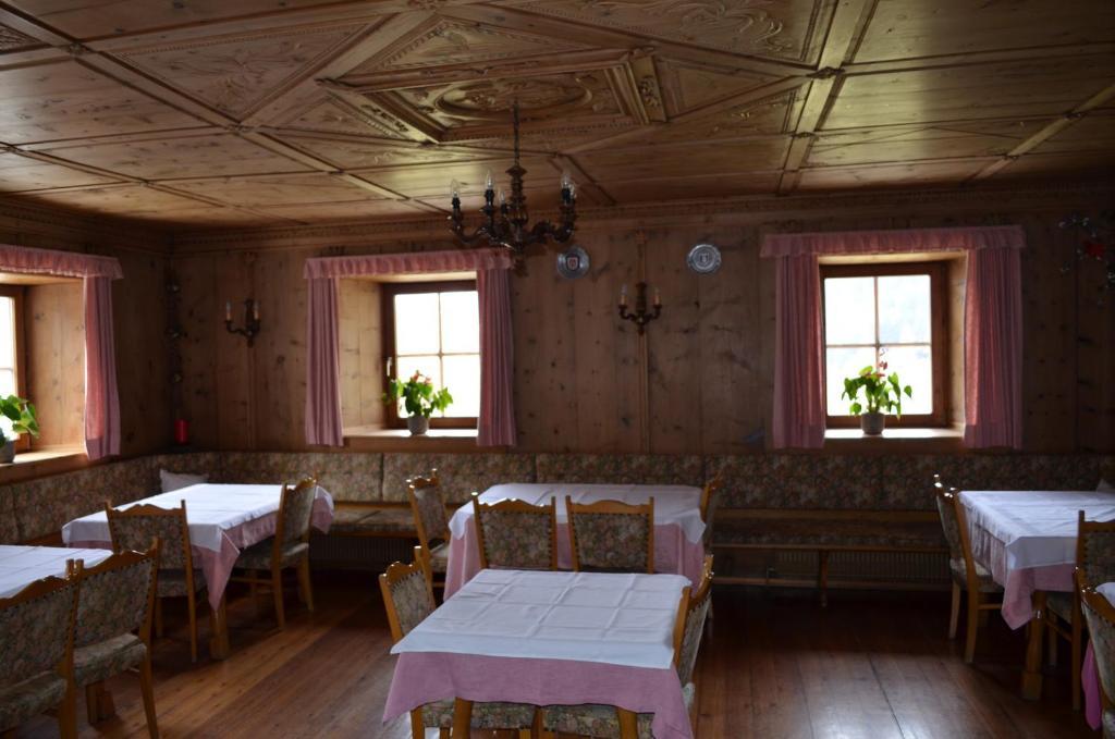Ansitz Goller Hotel Rasun di Sopra Kültér fotó